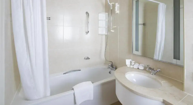 Двухместный номер Classic Pomme dOr Hotel