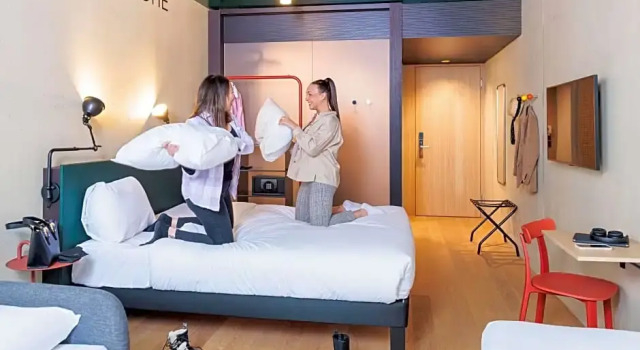 Семейный номер Superior ibis Styles Bern City