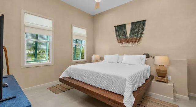 Nomad House At The Shores 3 Bedroom Home