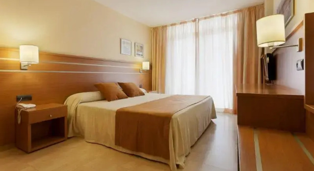 Номер Standard Hotel Beverly Park & Spa