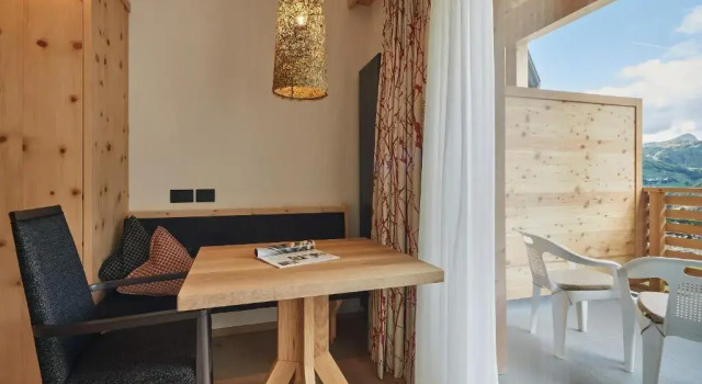 Двухместный номер Standard с балконом Mountain Hotel Mezdì