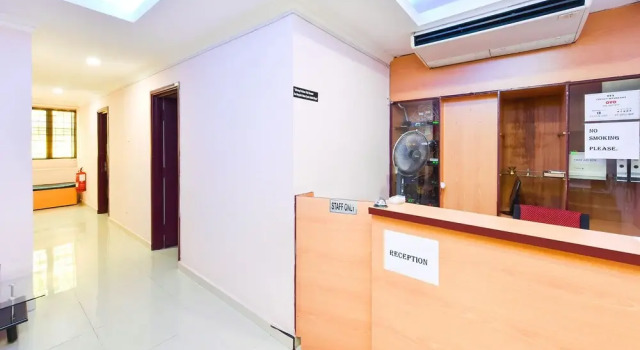 OYO 90562 J Hotel PJ