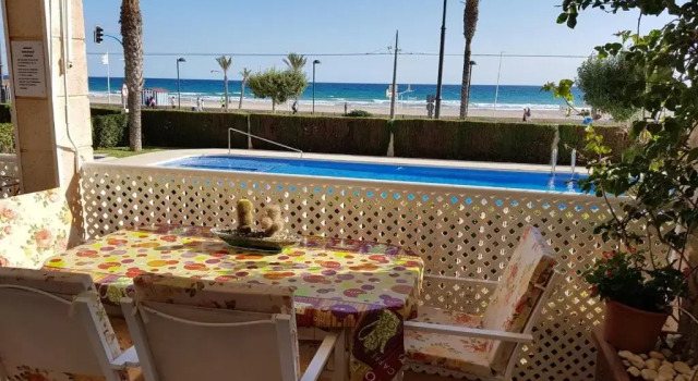 Апартаменты с видом на море Apartment Carrer de les columbretes
