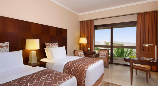 Habitación doble Clásica con balcón InterContinental Aqaba, an IHG Hotel
