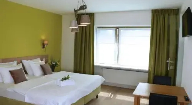 Hotel Herber, Book Hotel Hoteller i Echternach med parkering, Parkering