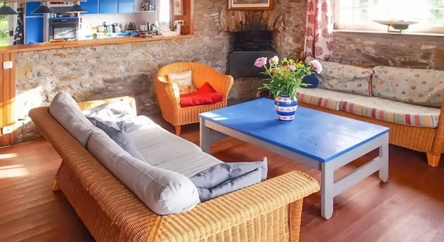 Original Seaside House in Brittany With 4 Bedrooms, Lovely Garden, Jet, Rezerwuj Hotel  