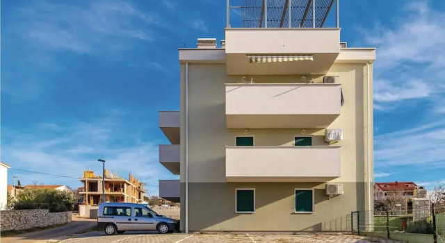 Stunning Home in Novalja With Wifi and 1 Bedrooms