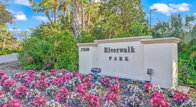 3621 Wild Pines Dr #211