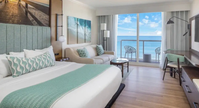 Двухместный номер Standard с балконом и oceanfront The Lucie