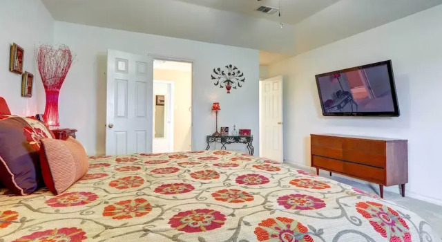 Коттедж Canyon Lake Getaway w/ Fire Pit, Boat Ramp Nearby