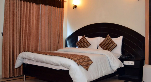 Hotel de Palazzo, Book Hotel Hotels in Islamabad with Parking, Parking