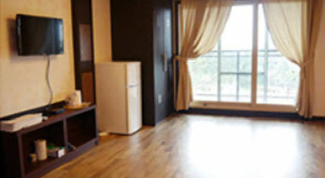 Jeju TS Youthhostel Resort, Забронировать Курортный отель Отели Согвипхо с парковкой, Парковка