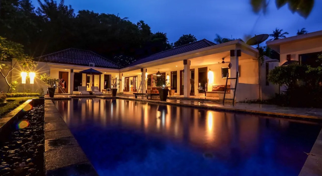Riley's Retreat, Book Hotel Hotels in Lombok with Parking, Parking