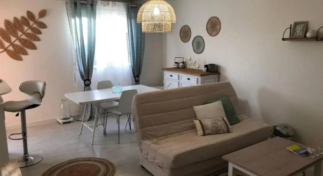 Апартаменты Appartement cosy avec jardin à Blagnac.