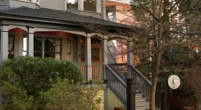 Люкс Superior West End Guest House