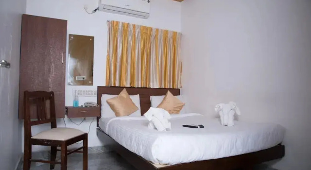 Annai Residence Pondicherry, Забронировать Отель Отели штата Тамилнада с завтраком, Завтраки
