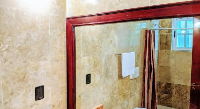 9br 6ba Large groups! Best location in town Walk to beach, 5th ave Cozumel ferry, shopping, nightlife! Roof plunge pool!! Castillo Playacar Fase 1 25max, Rezervasyon Otel Playacar Quintana Roo