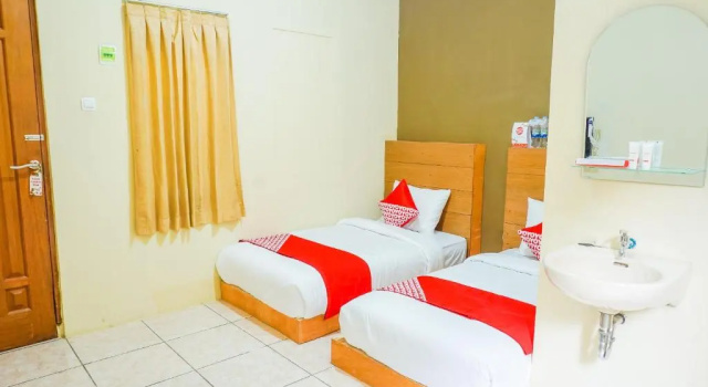 Standard Twin room Wisma Alamanda
