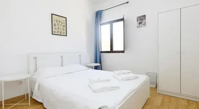R 07 - Bedroom 7 in Casa do Moinho Guesthouse, Prenota Hotel Odiáxere Barlavento
