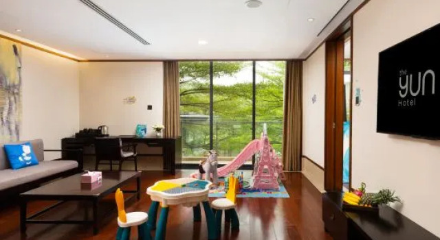 Семейный люкс White Swan Hotel Qingyuan