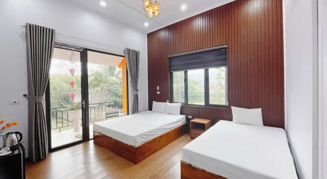 Трёхместный номер Standard с балконом Sunny Trang An homestay