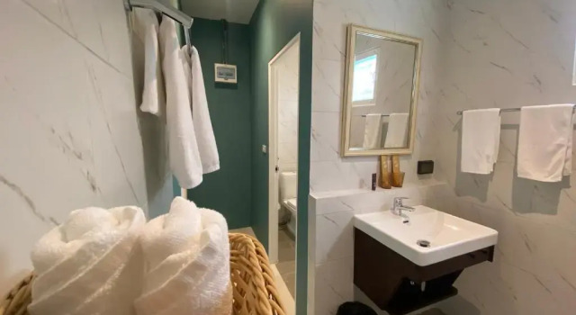 Двухместный номер Deluxe с видом на море Le Petit Saint Tropez Beach Resort Khanom