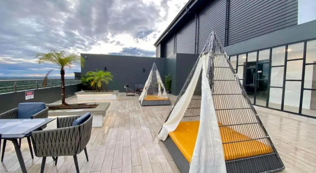 Апартаменты Premium Swanhouse no.SiX with 3bedrooms Condo