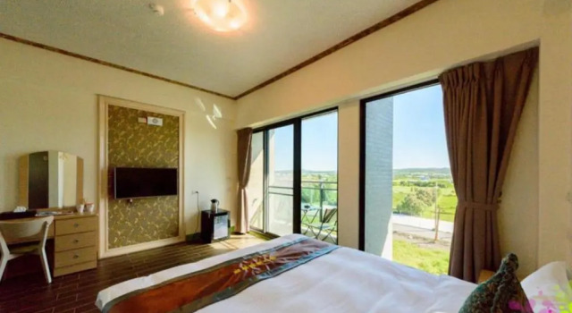 Номер Deluxe Yiren Hotel