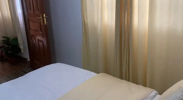 Апартаменты Comfort Karen Brooks View Palace Apartments