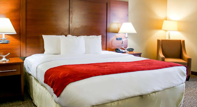 Люкс c 1 комнатой Comfort Suites At Virginia Center Commons