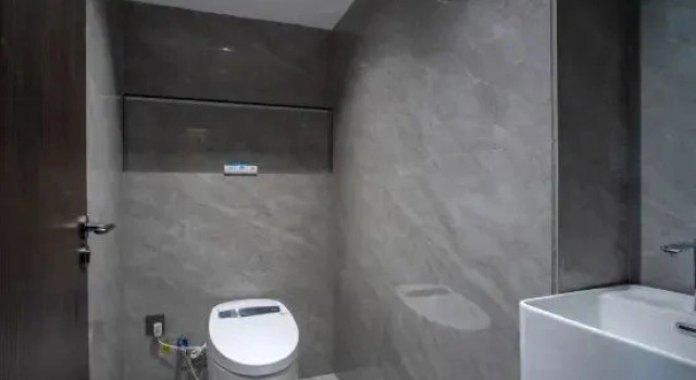 Люкс Deluxe Jiyue River View Homestay (Wuhan Hankou Beach Lihuangpi Road)