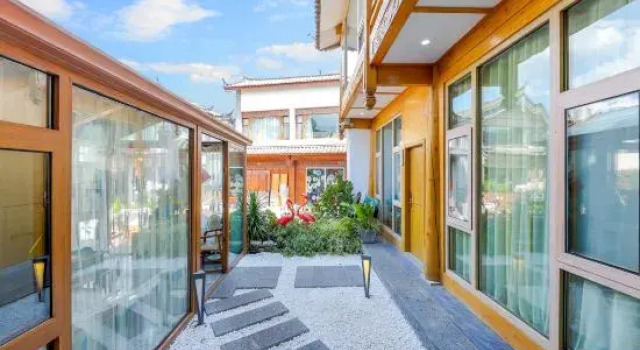 Anyu·Meetyou Xiaoyin Lakeside Residence Holiday Meisu (Lijiang Ancient City North Gate Branch), Prenota Hotel Hotel a Lijiang con parcheggio, Parcheggio