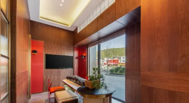 Xuzhou Yunlong Lake Scenic Area Maison New Century Hotel, Prenota Hotel Xuzhou Jiangsu