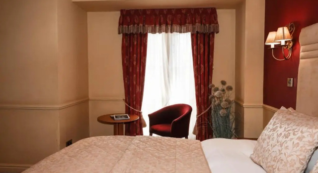 Номер Deluxe York Pavilion Hotel, BW Signature Collection