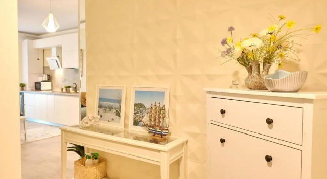 Amazing seafront 2BR Apartment - SPA n Pools Resort