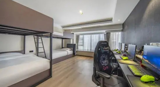 Кровать в общем номере Carpe Diem Hotel
