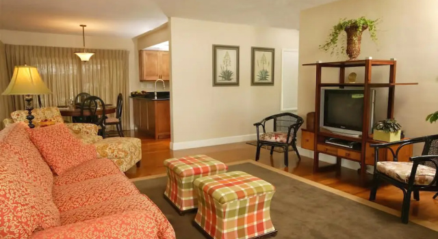 Lakeside Cottages at The Bay Hill Club, Buchen Sie Hotel Doctor Phillips USA