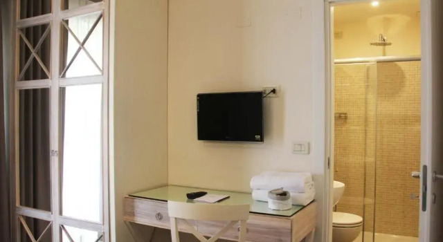 Двухместный номер с балконом Hotel Bijou