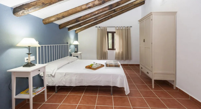 Villa San Nicolas Constantina Canovas, Забронировать Вилла Эль-Серро-дель-Ьерро Sierra Norte de Sevilla