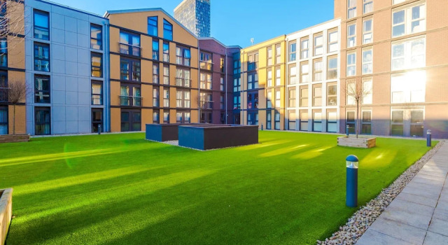 Charming 1-bed Apartment in Birmingham, Забронировать Апартаменты/квартира Отели Бирмингема с парковкой, рядом с Океанариум «Национальный центр морской жизни», Парковка