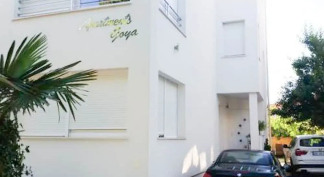 Deluxe Apartments Goya