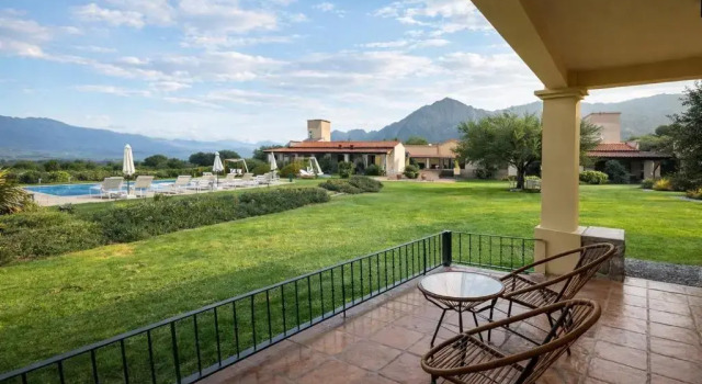 Люкс Viñas De Cafayate Wine Resort