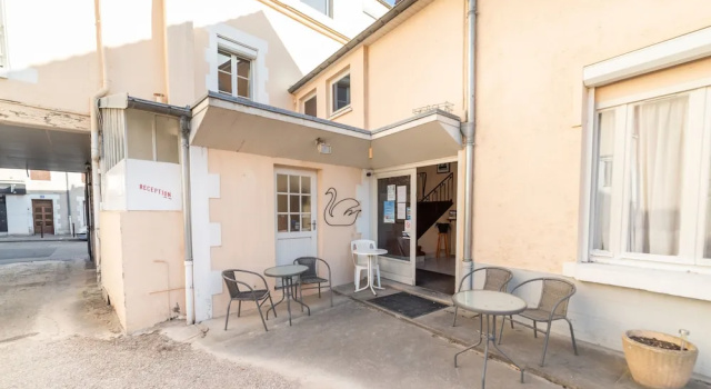 Hôtel Du Cygne, Забронировать Отель Отели Бургундия-Франш-Конте с парковкой, Парковка