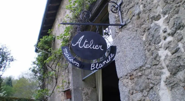 Manoir De Maison Blanche, Prenota Locanda Piégut-Pluviers Green Perigord