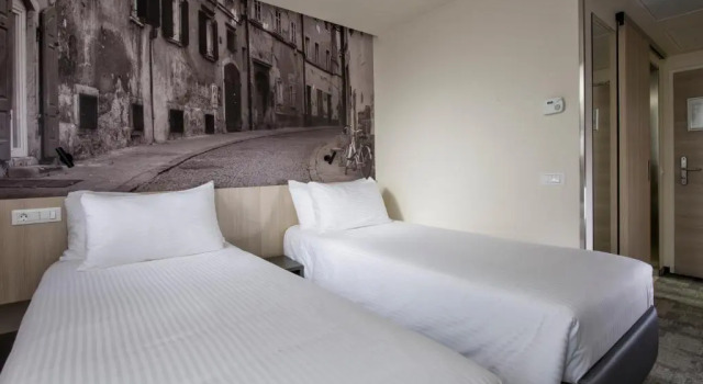 Четырёхместный номер Standard City Hotel Ljubljana