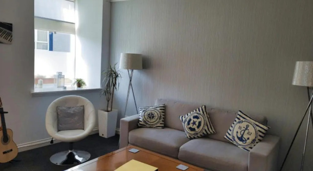 Апартаменты The Cassillis Hotel - Smart Self Check-in Hotel & Bar