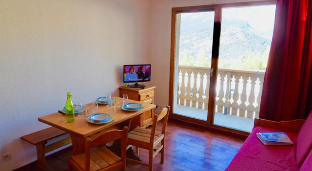 Appartement Valfréjus, 2 pièces, 4 personnes - FR-1-468-23