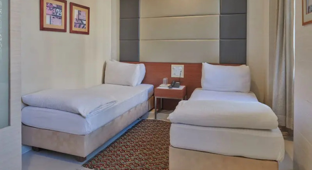 Номер Deluxe Elphinstone Hotel