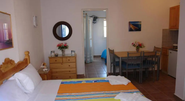 Апартаменты Karabo Hotel