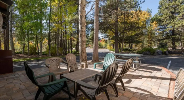 Inn At Truckee, Забронировать Отель Траки Скво-Вэлли